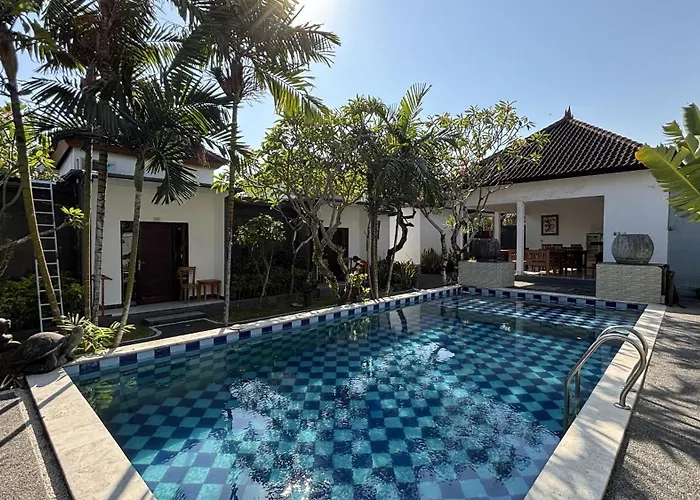 Collection O Near Pantai Nusadua Formerly Palm Bamboo ホテル Balian