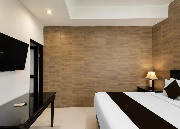 Hotel Collection O Near Pantai Nusadua Formerly Palm Bamboo