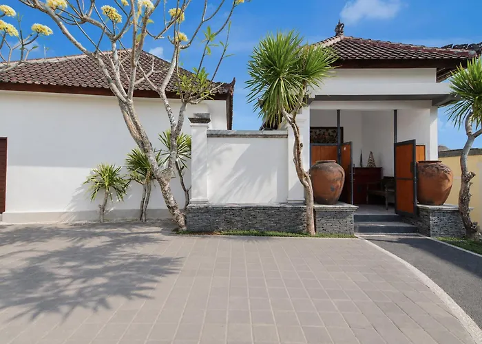 Collection O Near Pantai Nusadua Formerly Palm Bamboo 2*